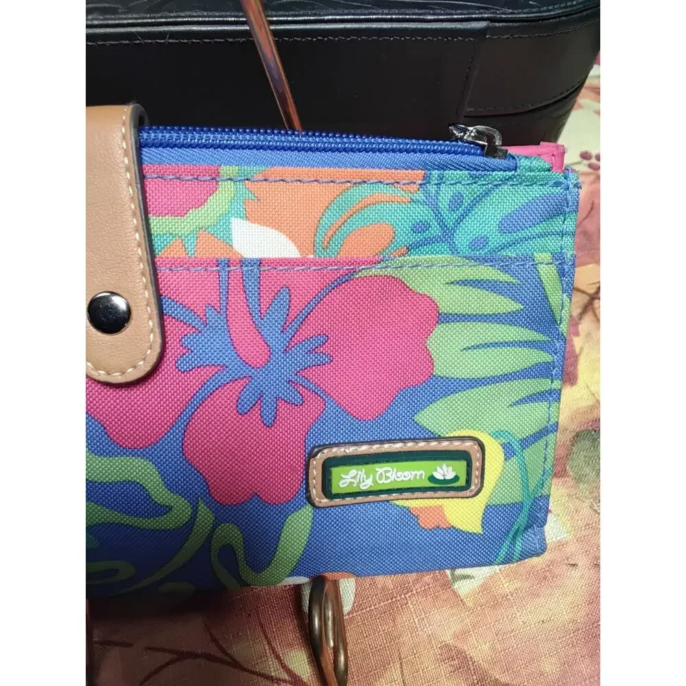 Lily Bloom Karma Bloom Cloth Colorful long wallet Lots of slots